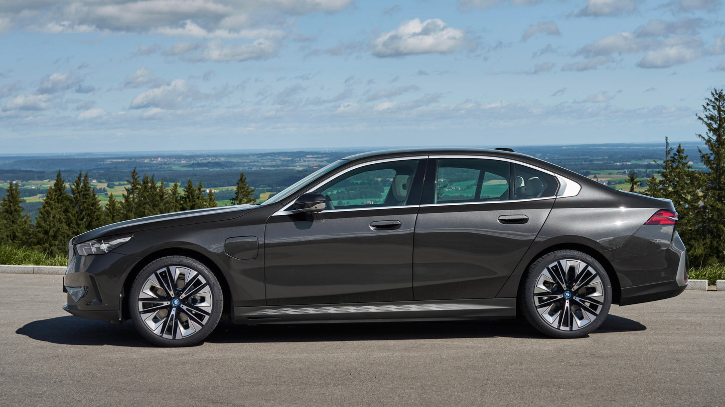 520d Sedan xDrive (197ps) - araçvefiyat