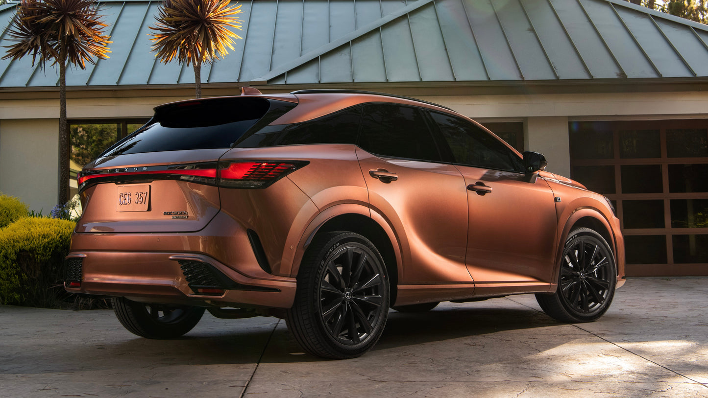 RX 500h+ AWD (371ps)