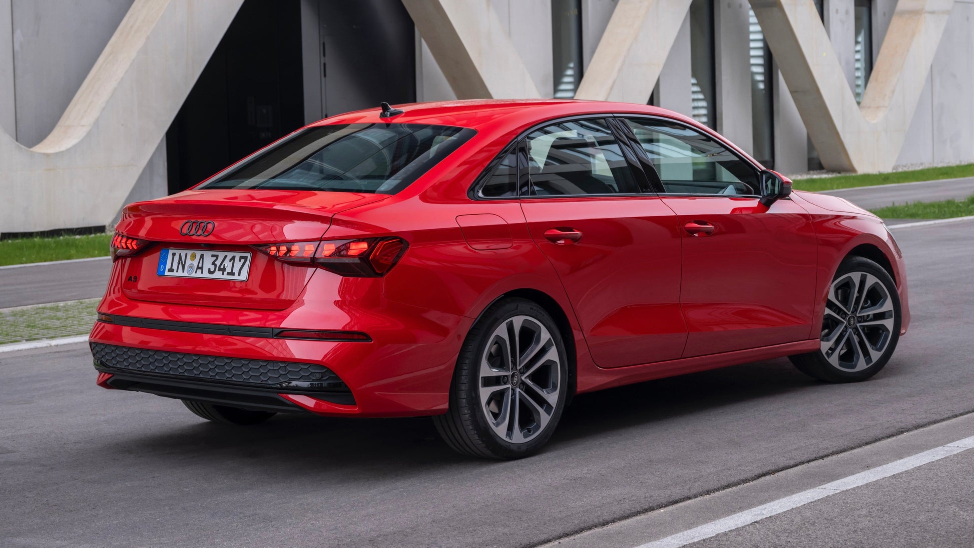 A3 Sedan 35 TFSI (150ps) - araçvefiyat