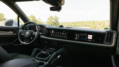 Cayenne Turbo E-Hybrid (740ps)